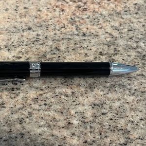 Montblanc twist ball point pen. Black.
